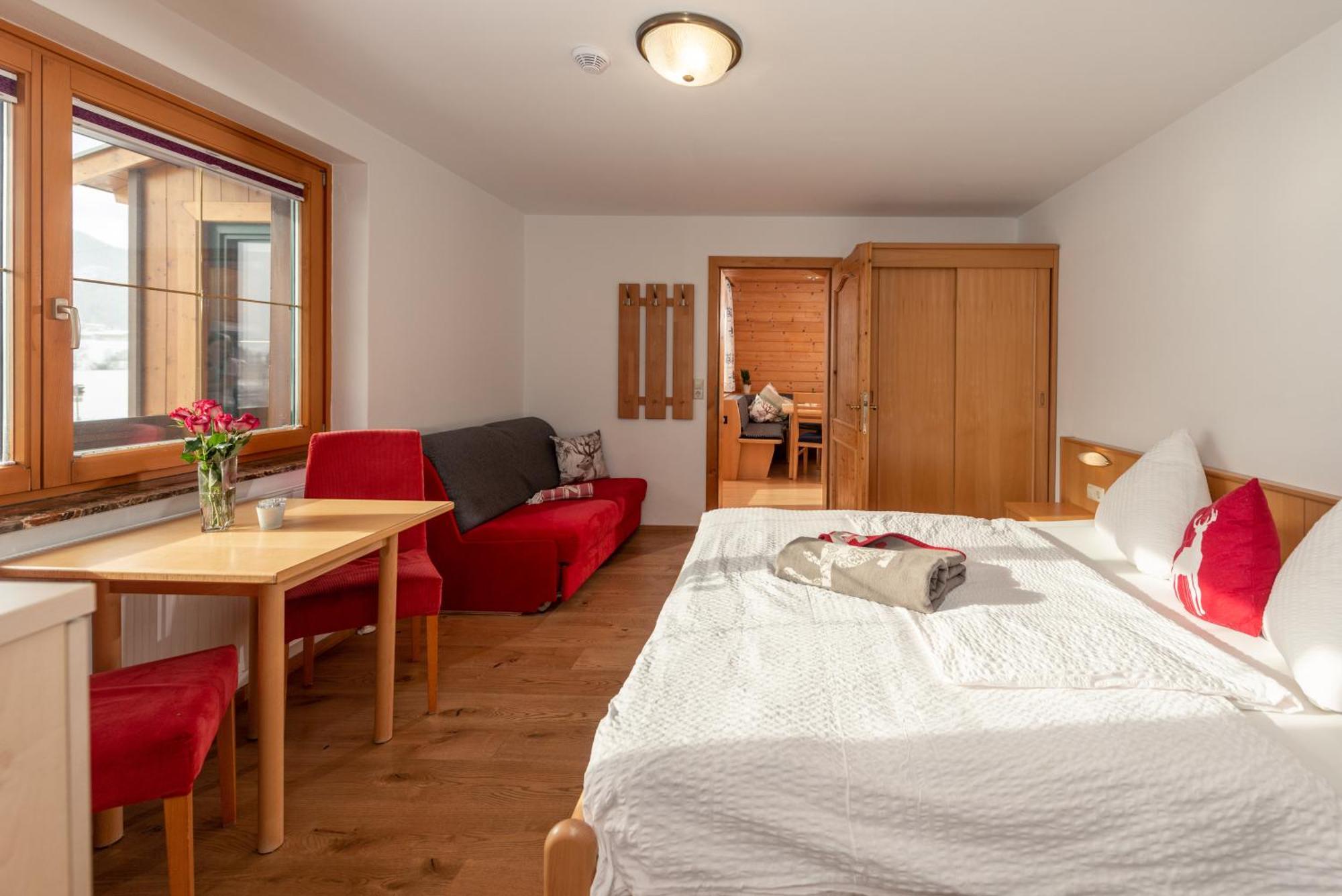 Wellnesshaus Reichelt Aparthotel Radstadt Phòng bức ảnh