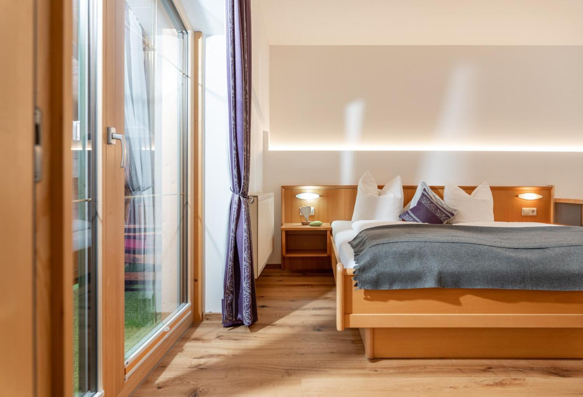 Wellnesshaus Reichelt Aparthotel Radstadt Phòng bức ảnh